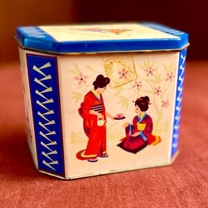 Vintage Tea Tin